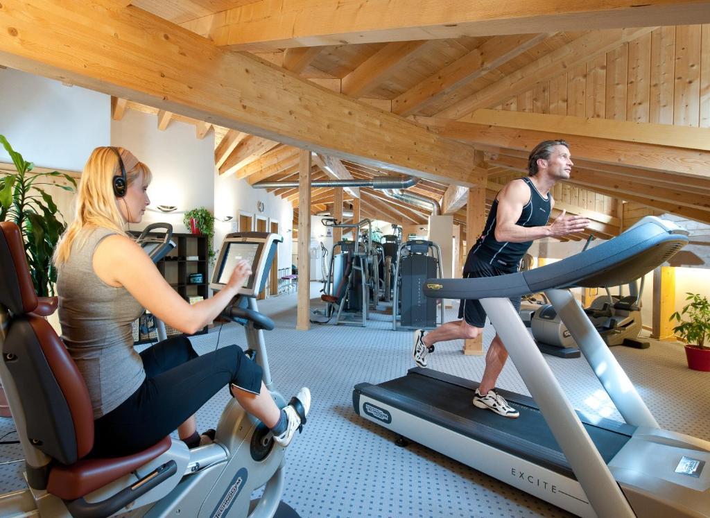 Hotel Post Sport- Und Wellness Samnaun Ngoại thất bức ảnh